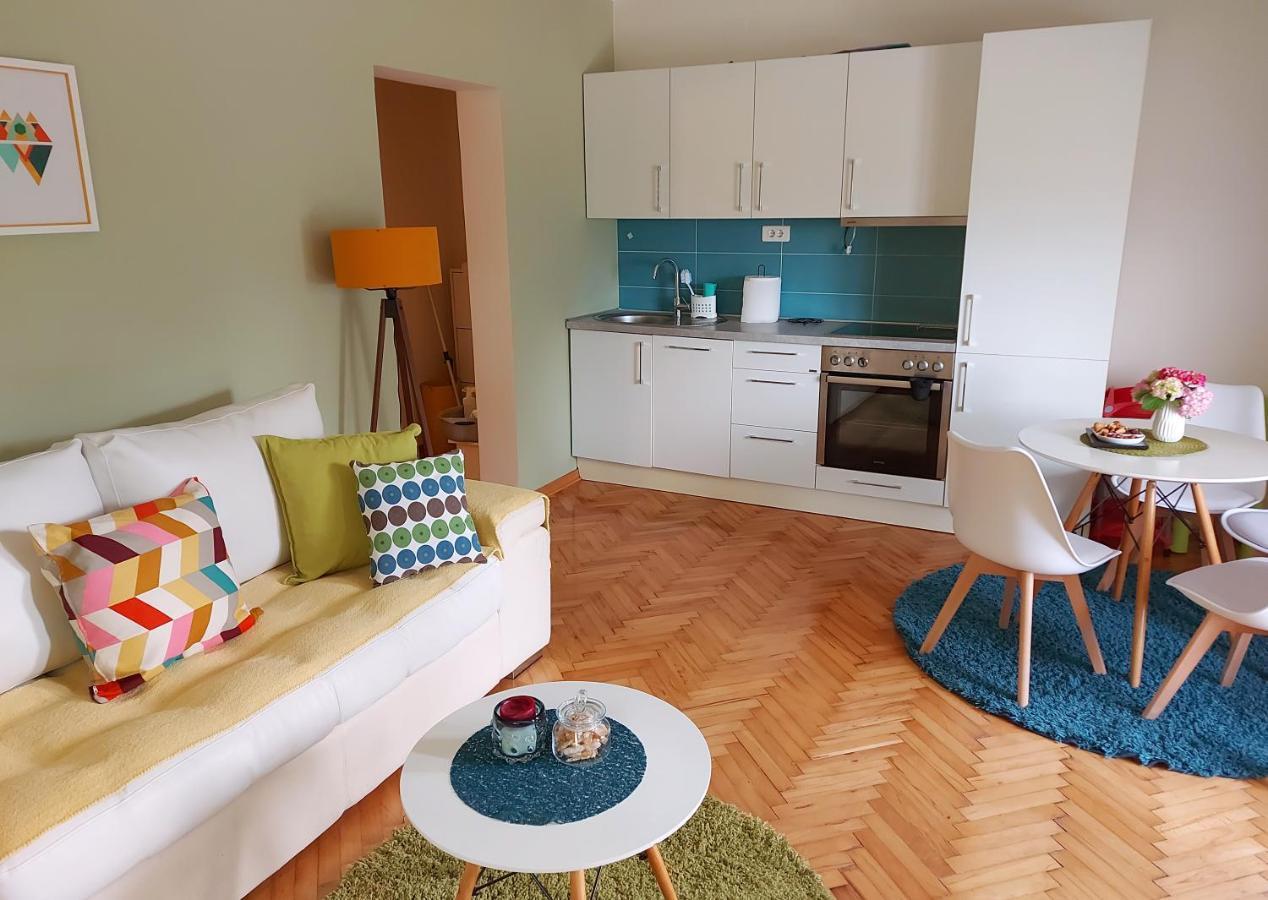 Apartments Iva Tivat Exterior foto